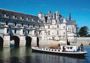 Barge Cruising In The Loire Valley