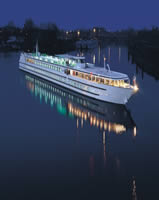 Renoir Ship cruising the Seine River